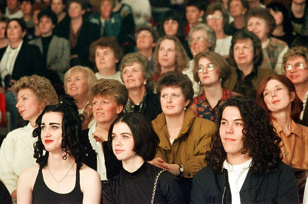 Clothes Show Live, audience members, Birmingham NEC, 6th December 1990