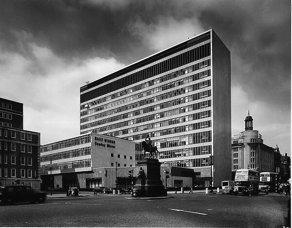 The Daily Mirrors former headquarters at Holborn in London. 1999