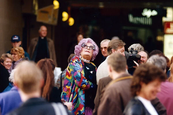 Dame Edna Everage aka Barry Humphries visits Newcastle. 28th November 1995