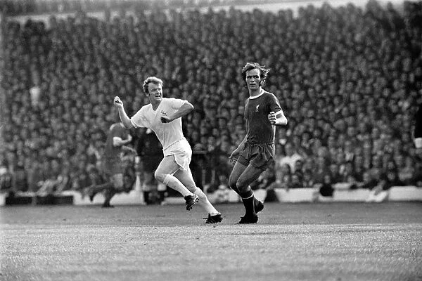 Football: Leeds United (1) v. Liverpool (0). September 1971 71-12020-008