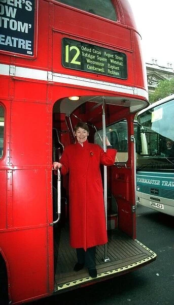 Glenda Jackson MP London Mayor Candidate November 1999 on a number 12 bus in