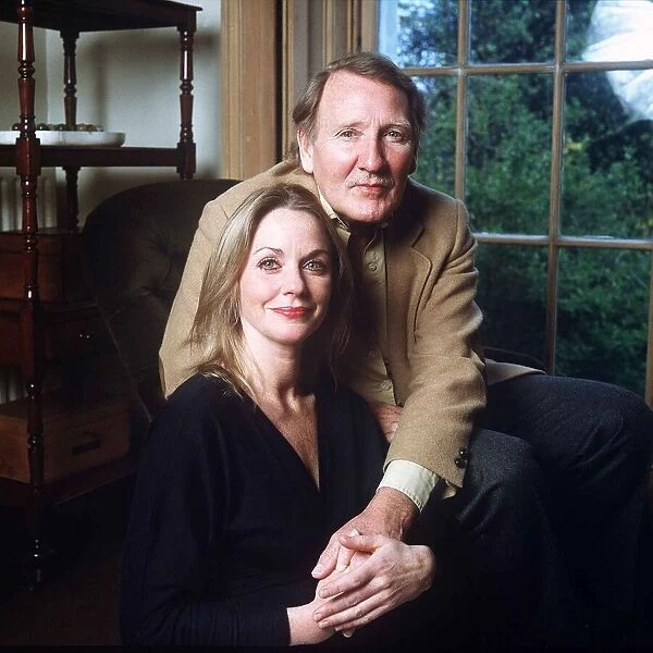 Leslie Phillips actor with wife Angela Scoular - April 1988 Dbase MSI