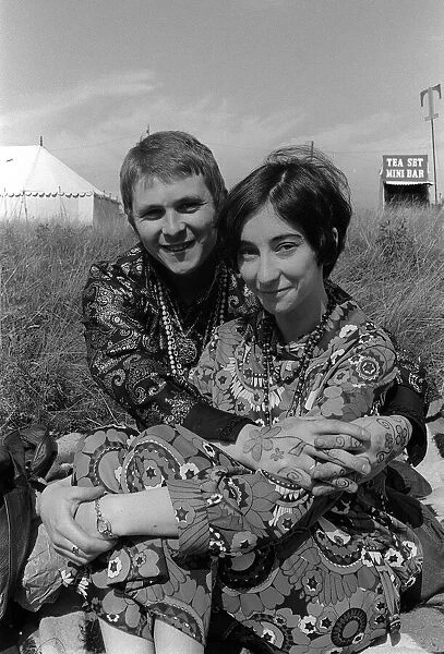 Love in a Woburn Abbey August 1967 Hippies Terry Evans and Rosemary Beddell