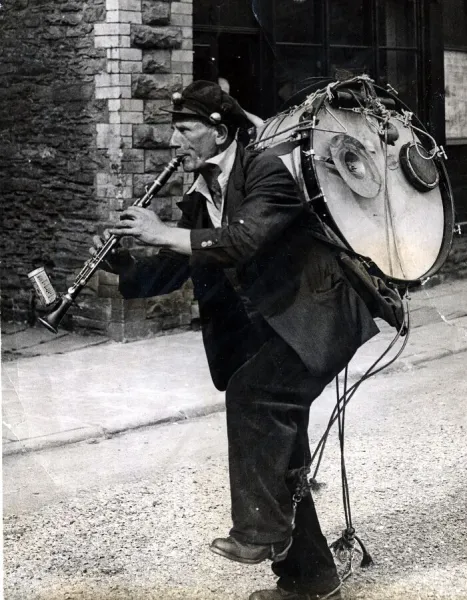 One-Man-Band - Hes a rare artiste these days, and one of the few in Wales who make