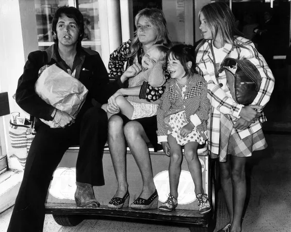 Paul McCartney singer with The Beatles August 1974 with Linda McCartney