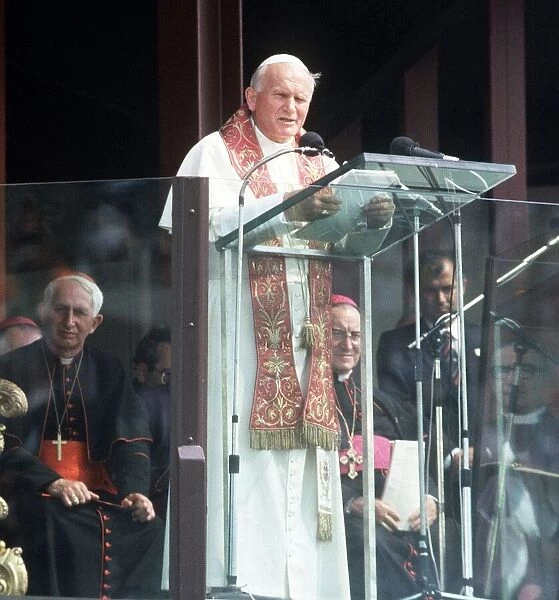 Pope John Paul II addresses the audience in York