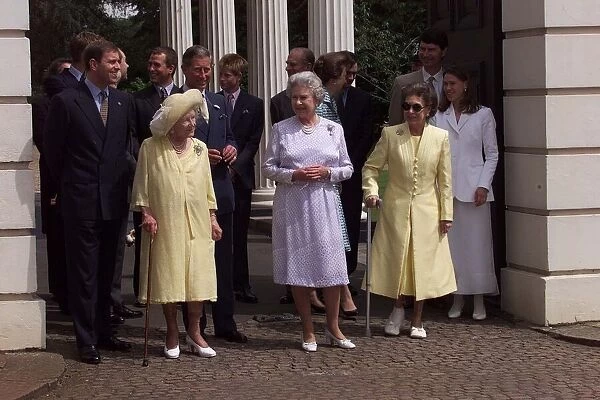 The Queen Mother Celebrates Her 99th Birthday Aug 1999 The Queen Mum celebrating