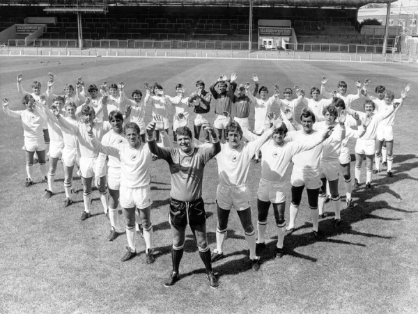 Sport - Football - Swansea City - John Toshack and the first team squad - 30th July 1983