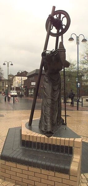 Statue in the High St. Bilston, West Midlands