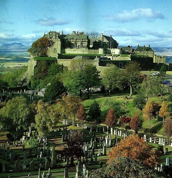 Stirling Scotland 1999 Stirling Castle graveyard