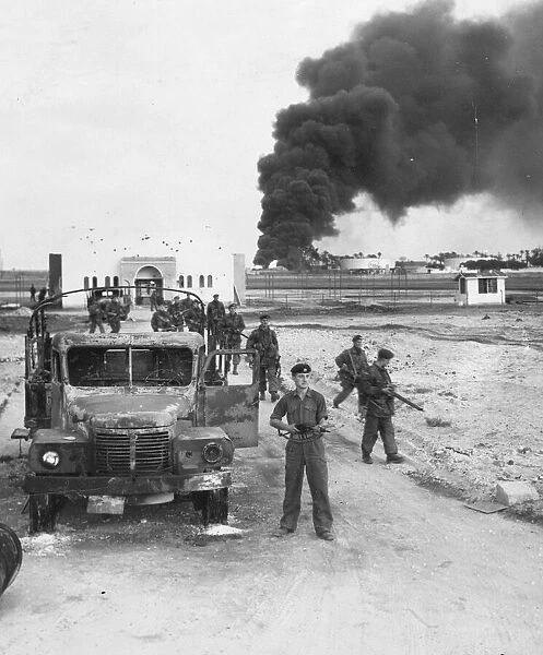 The Suez crisis - Anglo-French troops occupy Port Said 08  /  11  /  56