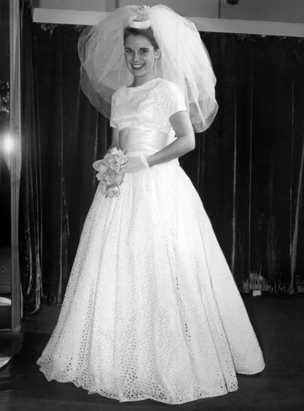 1960 deals wedding dress