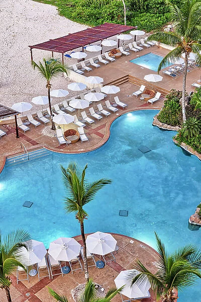 Barbados, swimming pool