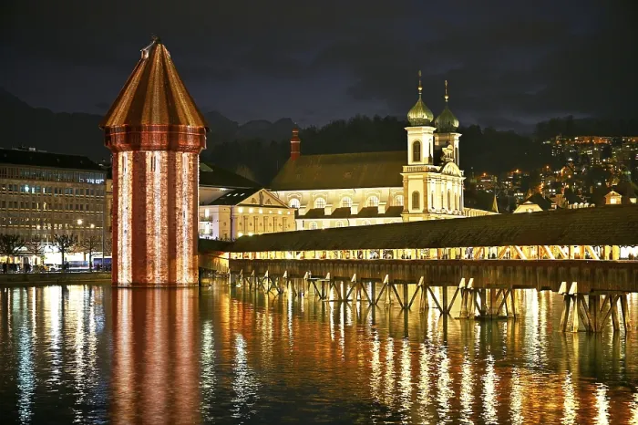 Framed Print : Wasserturm Print at Lucerne's Old Town, Switzerland Framed Print : Wasserturm Print at Lucerne's Old Town, Switzerland