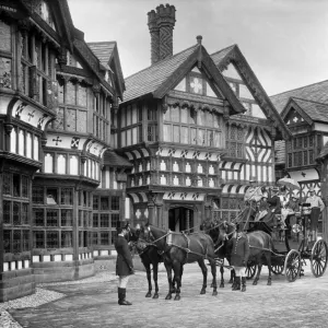 Coach outside Bidston Court BL12855_C