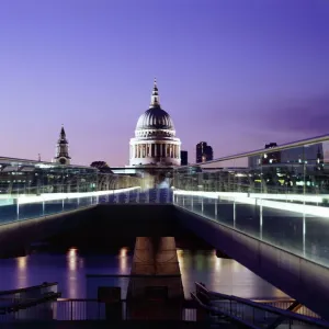 Millennium Bridge