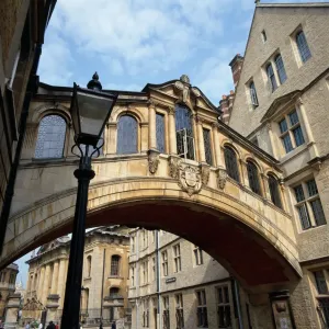 Hertford Bridge Print: A covered bridge over New College Lane