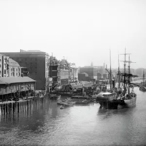 Fish wharf at Billingsgate Market CC72_01834