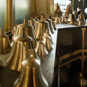 Hand bells DP130731