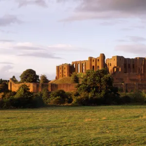 Kenilworth Castle K981291