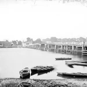 Bridges Photographic Print Collection: Putney Bridge