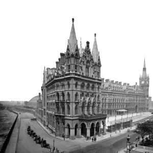 Victoriana Mouse Mat Collection: Victorian public buildings