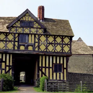 Stokesay Castle gatehouse EFC01_01_05_016_14937