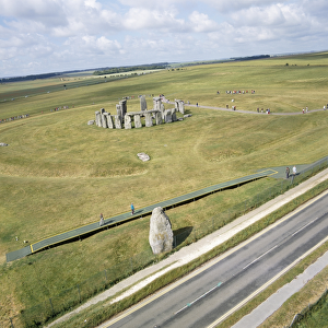 Stonehenge from the air K040318