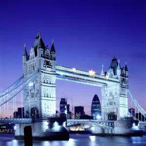 Bridges Fine Art Print Collection: Tower Bridge