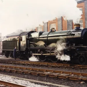 Print of No 5051 Drysllwyn Castle, a 1936-built Castle Class locomotive Print of No 5051 Drysllwyn Castle, a 1936-built Castle Class locomotive