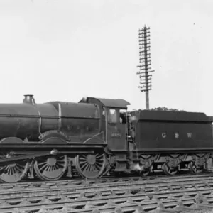 Hall Class Locomotive No. 6925 Print - Unlined Livery, August 1941 Hall Class Locomotive No. 6925 Print - Unlined Livery, August 1941