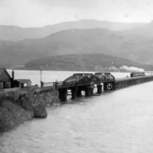 Barmouth Bridge Print, c. 1920s: A south-east view from Barmouth Barmouth Bridge Print, c. 1920s: A south-east view from Barmouth