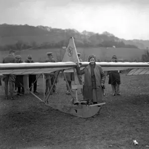 Amy Johnson alongside a Zogling primary glider
