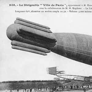 Astra Ville de Paris Dirigible Airship in 1908