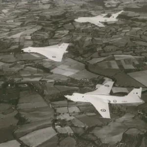 Avro Vulcan BMk1, Vickers Valiant BMk1, XD869