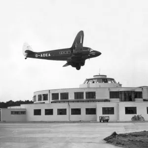 The beehive terminal building at Gatwick Airport in 1937