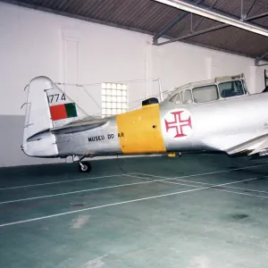 Canadian Car & Foundry T-6J Texan