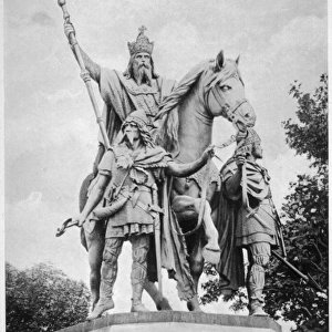 Charlemagne Statue