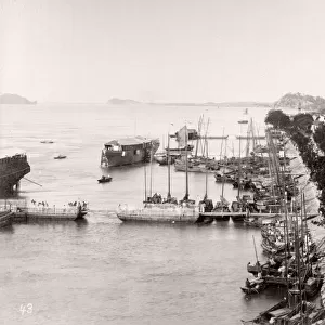 China c. 1880s - Chinkiang Zhenjiang bund and boats