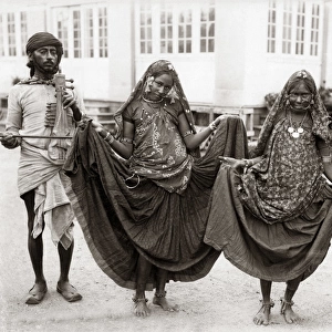 Dancing girls and musicians, India, circa 1880s