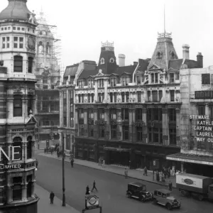 Dominion Theatre and Horse Shoe Hotel