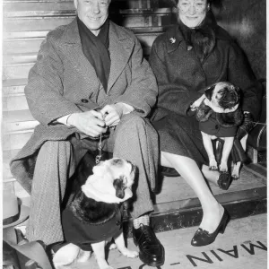 Duke and Duchess of Windsor with their pugs