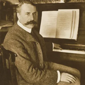 ELGAR 1857 - 1934 PIANO PHOTO