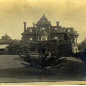 Fine House, Thought to be at Newport, USA