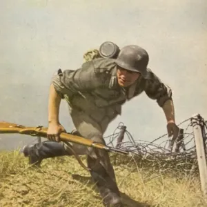 Soldado de pie en Alemania
