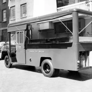 GLC-LFB - Canteen van at Lambeth HQ