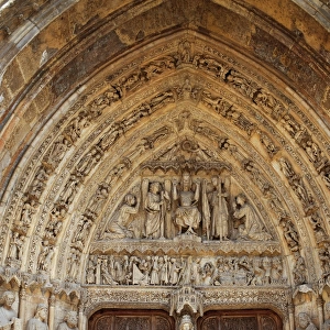 Gothic art. Cathedral of Santa Maria de Regla. Tympanum of t