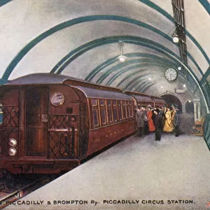 Great Northern, Piccadilly and Brompton Railway - Piccadilly Circus Station - The
