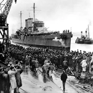 HMS Exeter arriving at Plymouth, Second World War, 1940