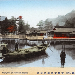 Itsukushima - Miyajima - Shinto Shrine - Japan
